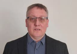 Sveinn Valdimarsson